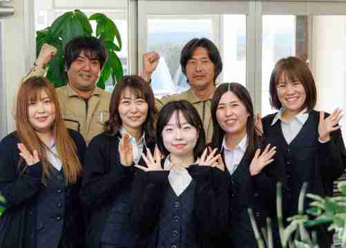 企業理念を体現する芳賀工業のスタッフ